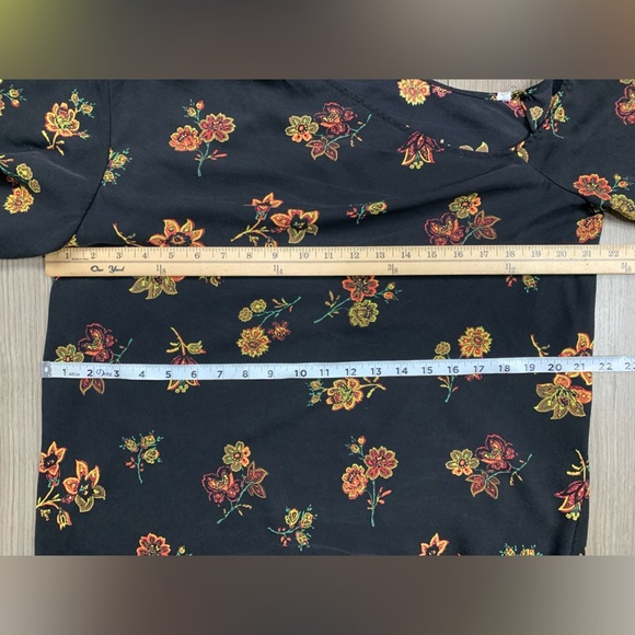 A.L.C. Marissa Floral Silk Blouse Asymmetrical Sz‎ 10 - Picture 8 of 12